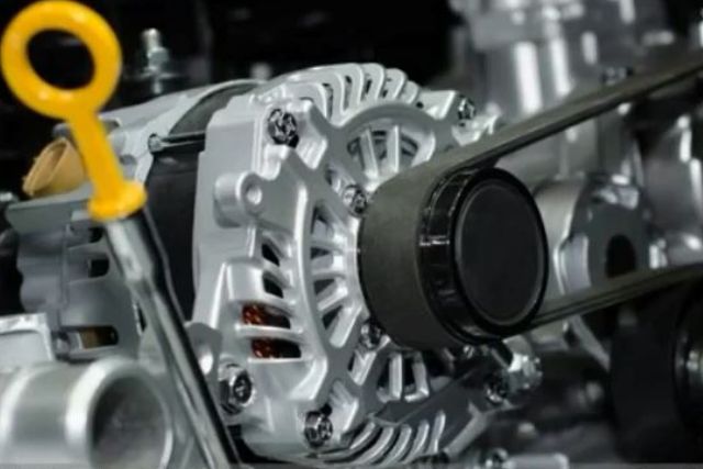 can a bad alternator cause loss of power 