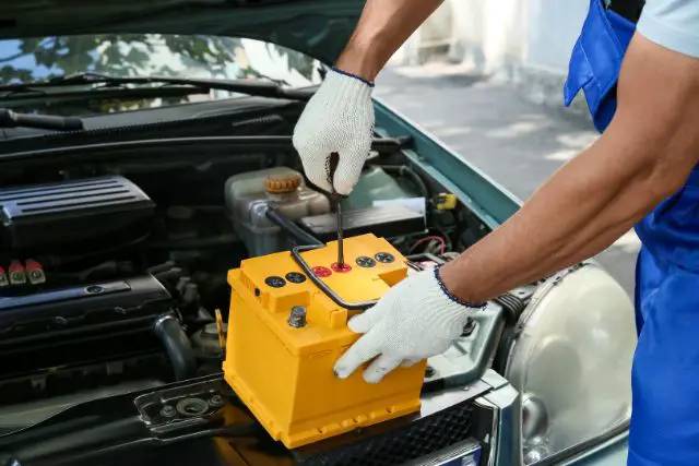 brand-new battery smell like rotten eggs